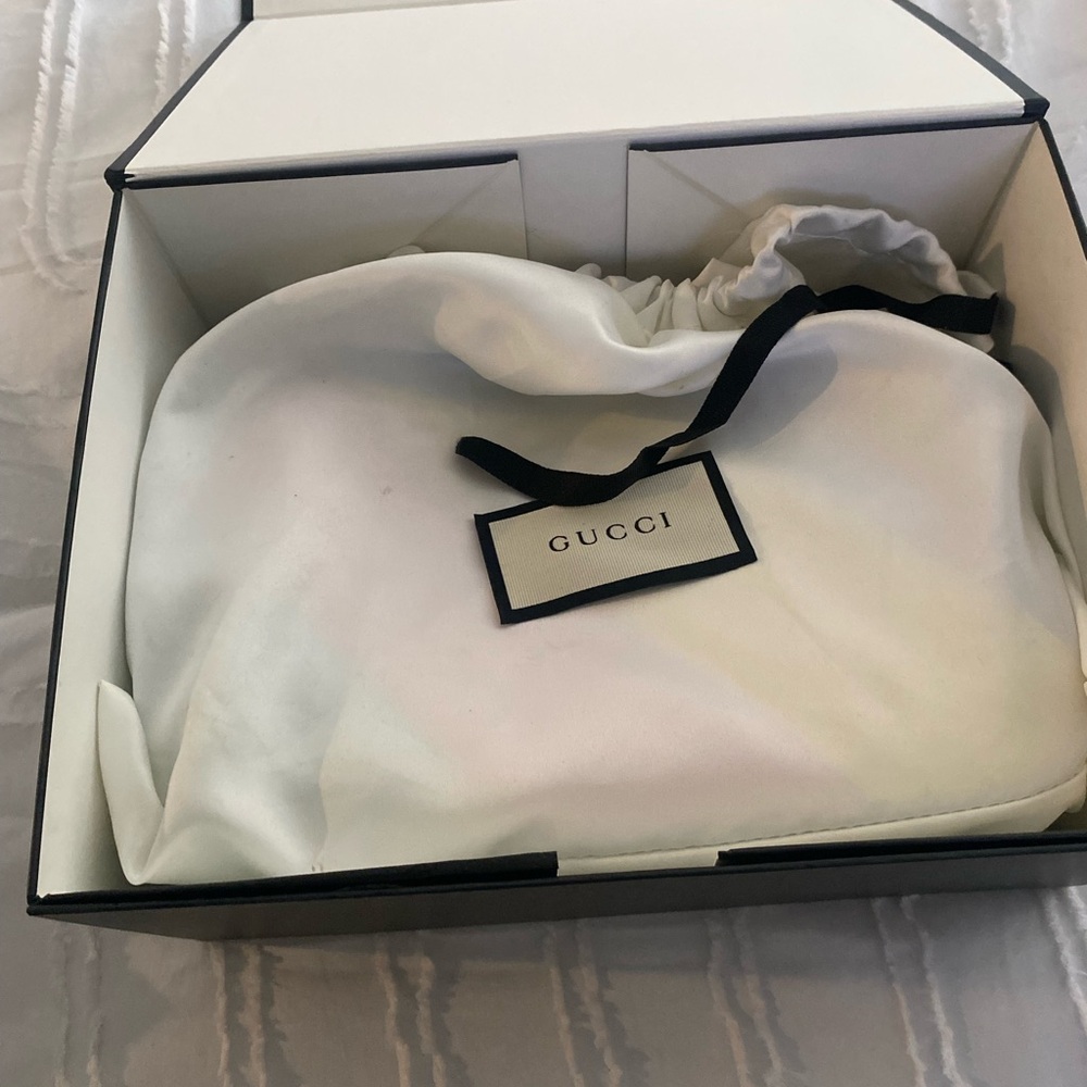 Gucci White Dust Bag